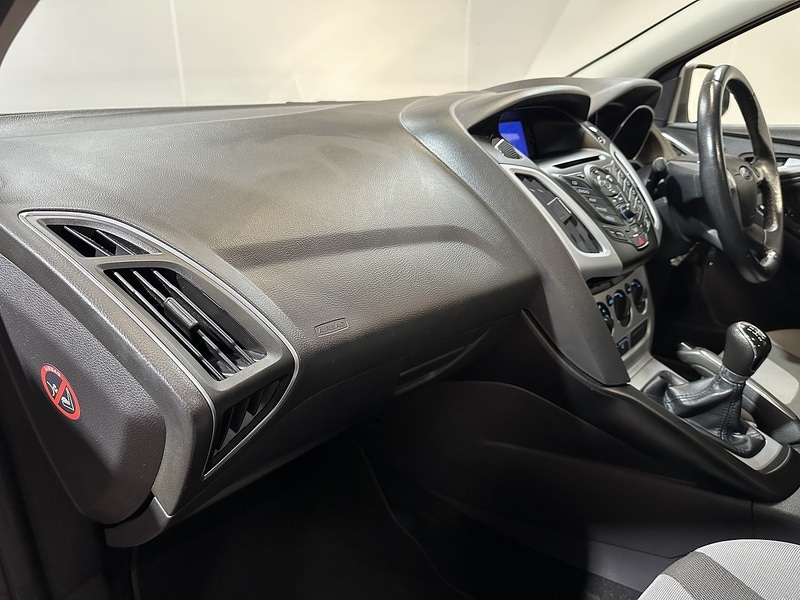 Used Ford Focus 2011 for sale - 78012743: Photo 48