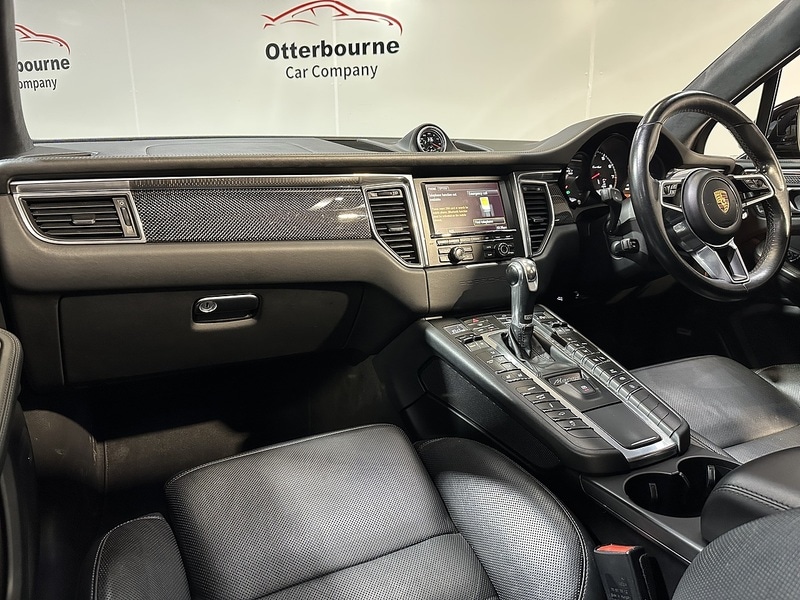 Used Porsche Macan for sale - 77494320: Photo 2