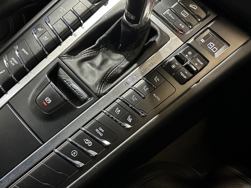 Used Porsche Macan for sale - 77494320: Photo 30