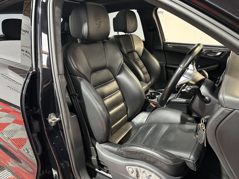 Used Porsche Macan for sale - 77494320: Photo 6