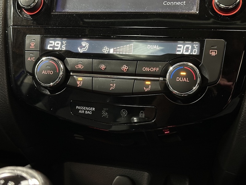 Used Nissan Qashqai 2018 for sale - 77781103: Photo 27