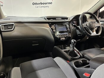 Used Nissan Qashqai 2018 for sale - 77781103: Photo