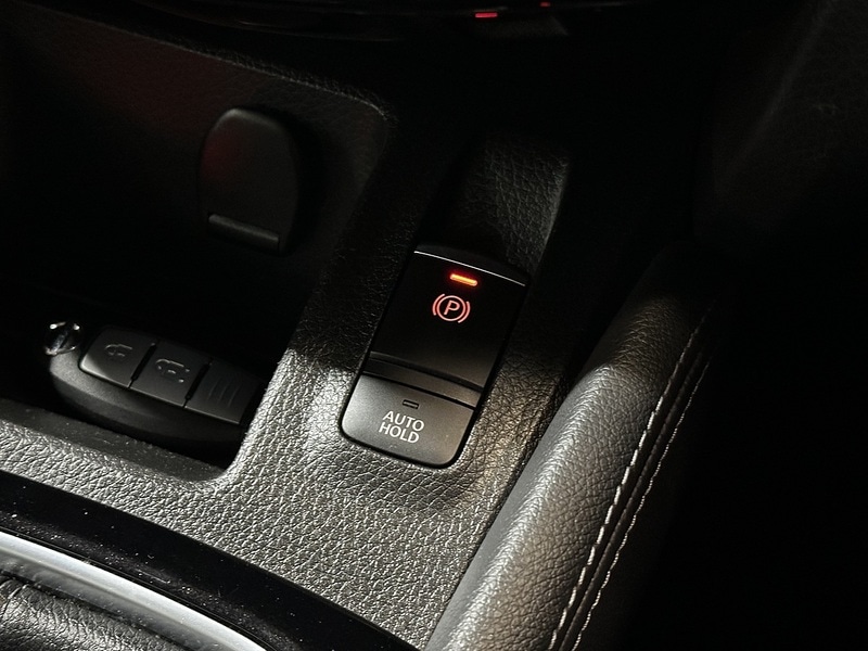 Used Nissan Qashqai 2018 for sale - 77781103: Photo 34