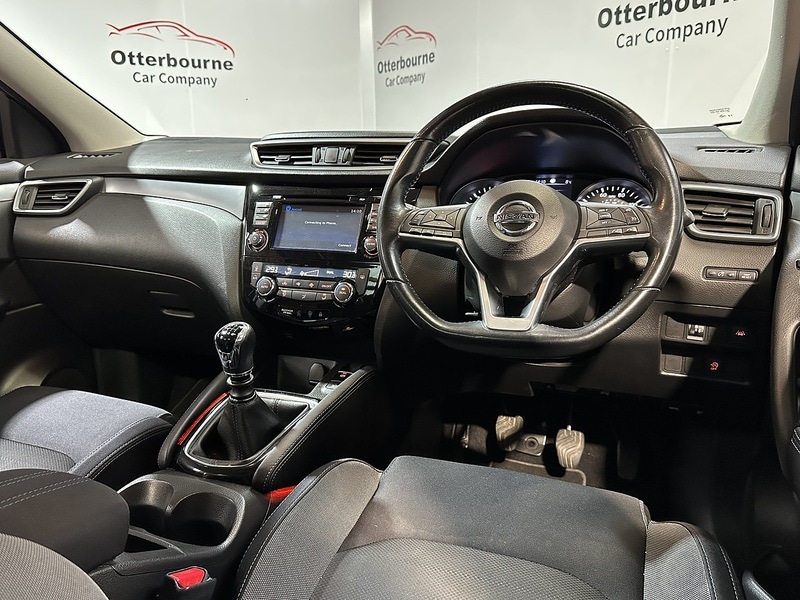 Used Nissan Qashqai 2018 for sale - 77781103: Photo 4
