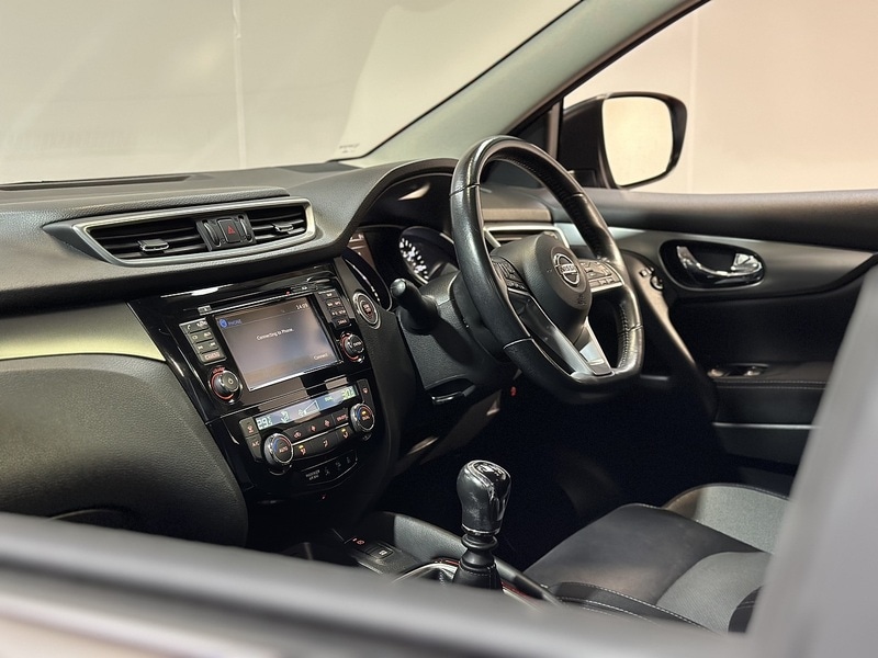 Used Nissan Qashqai 2018 for sale - 77781103: Photo 51