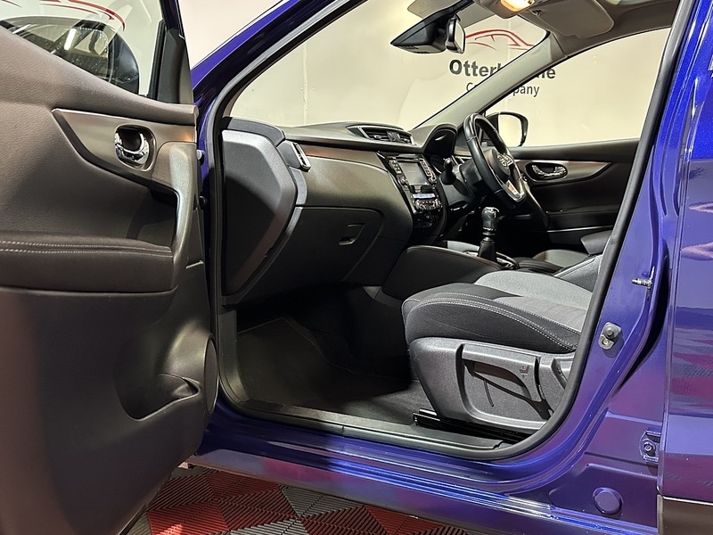 Used Nissan Qashqai 2018 for sale - 77781103: Photo 61