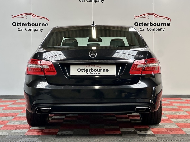 Used Mercedes-Benz E Class 2011 for sale - 77651126: Photo 15