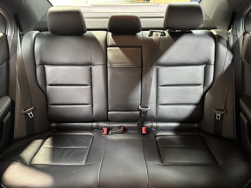 Used Mercedes-Benz E Class 2011 for sale - 77651126: Photo 16