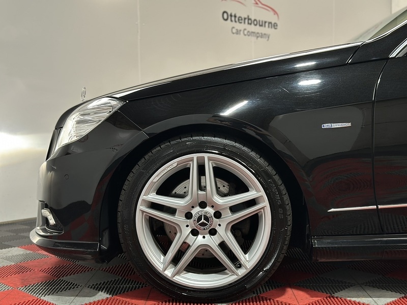 Used Mercedes-Benz E Class 2011 for sale - 77651126: Photo 42