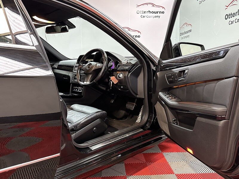 Used Mercedes-Benz E Class 2011 for sale - 77651126: Photo 44