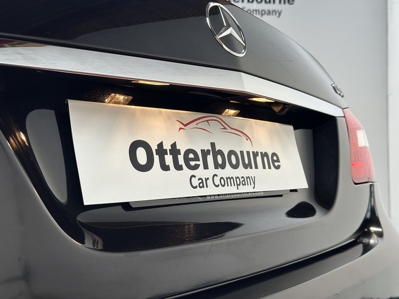 Used Mercedes-Benz E Class 2011 for sale - 77651126: Photo 47