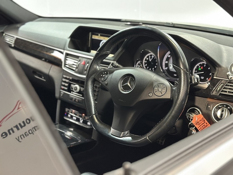 Used Mercedes-Benz E Class 2011 for sale - 77651126: Photo 53