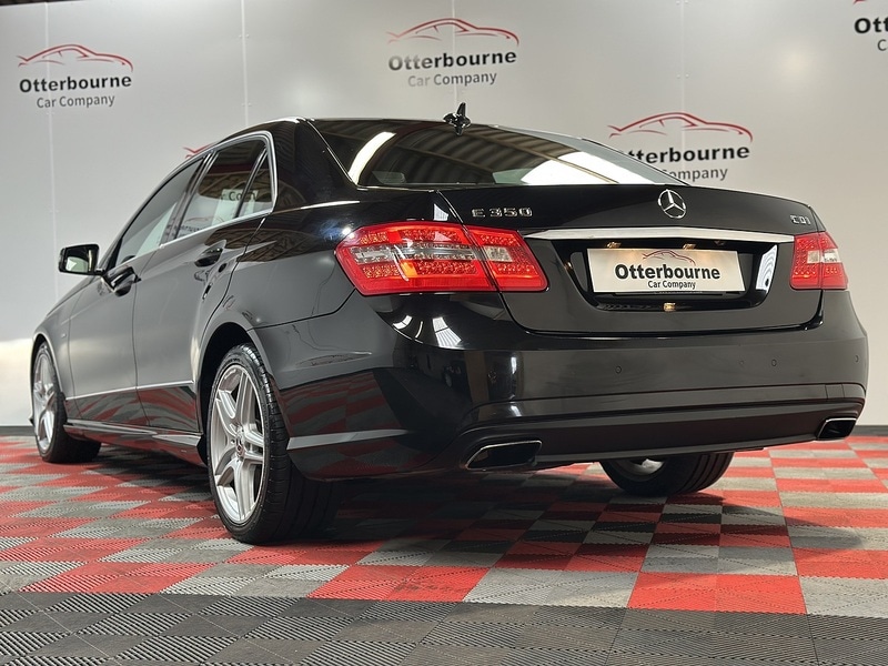 Used Mercedes-Benz E Class 2011 for sale - 77651126: Photo 54