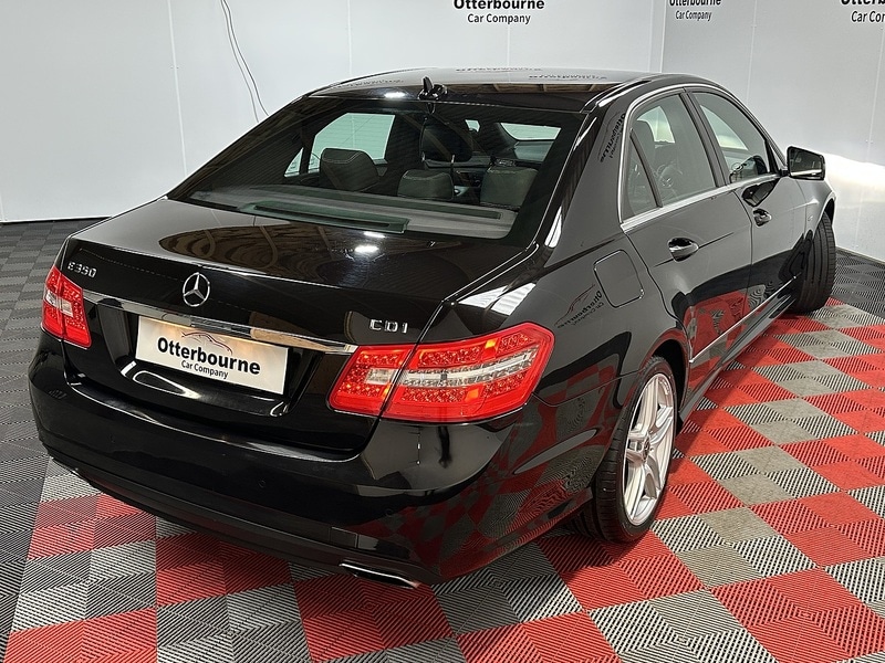 Used Mercedes-Benz E Class 2011 for sale - 77651126: Photo 60