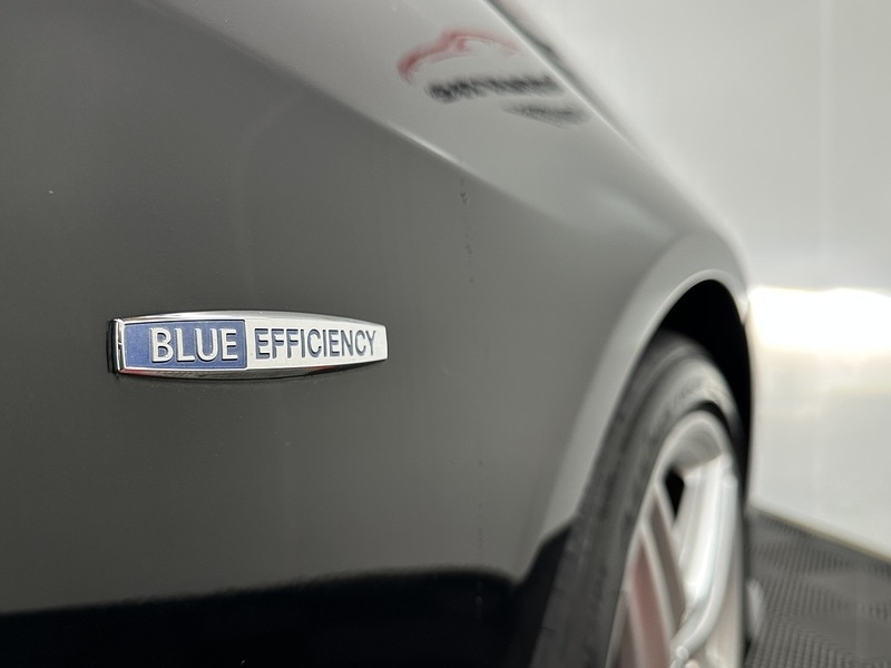 Used Mercedes-Benz E Class 2011 for sale - 77651126: Photo 73