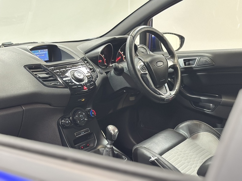 Used Ford Fiesta 2014 for sale - 77622022: Photo 40