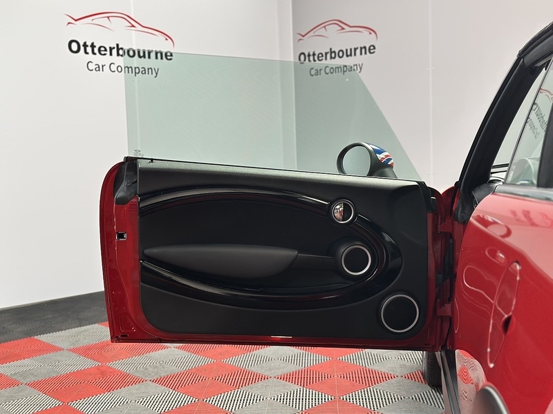 Used MINI Convertible 2013 for sale - 77990123: Photo 47