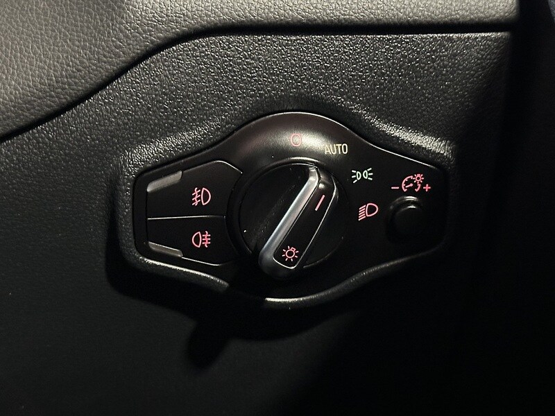 Used Audi Q5 2011 for sale - 78069596: Photo 74