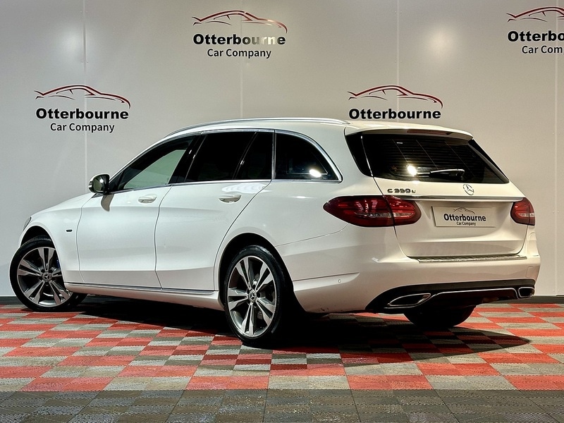 Used Mercedes-Benz C Class 2016 for sale - 77154027: Photo 3