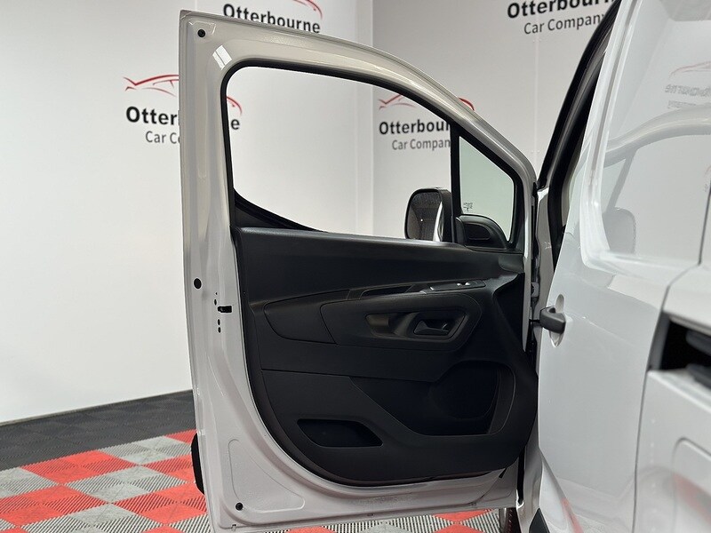 Used Peugeot Partner 2020 for sale - 77494339: Photo 35