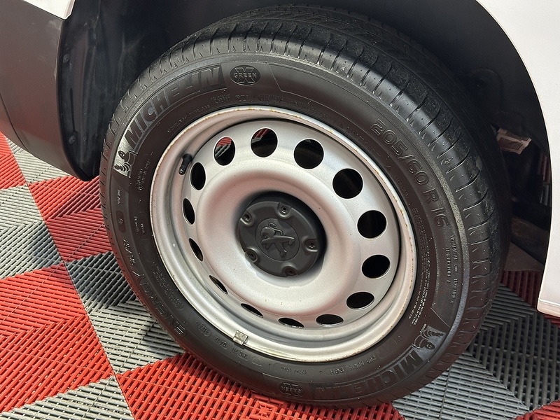 Used Peugeot Partner 2020 for sale - 77494339: Photo 50