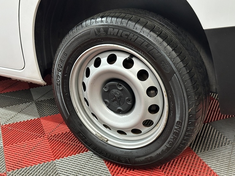 Used Peugeot Partner 2020 for sale - 77494339: Photo 51