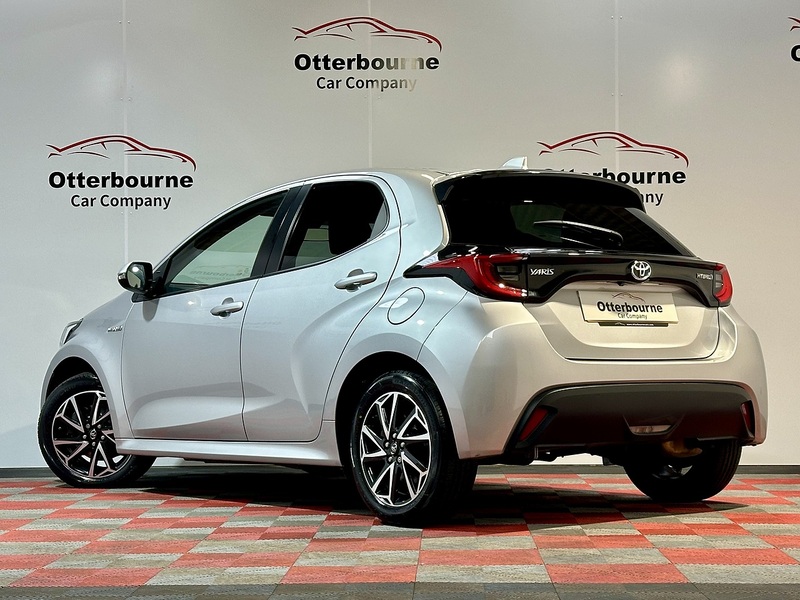 Used Toyota Yaris 2021 for sale - 77622014: Photo 3