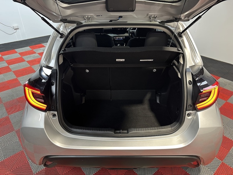 Used Toyota Yaris 2021 for sale - 77622014: Photo 42