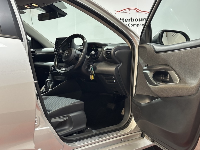 Used Toyota Yaris 2021 for sale - 77622014: Photo 45