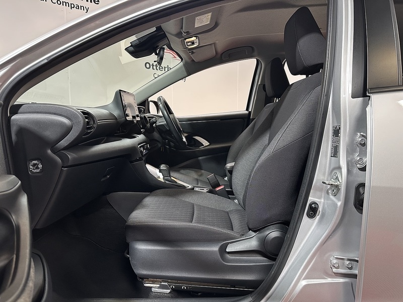 Used Toyota Yaris 2021 for sale - 77622014: Photo 60