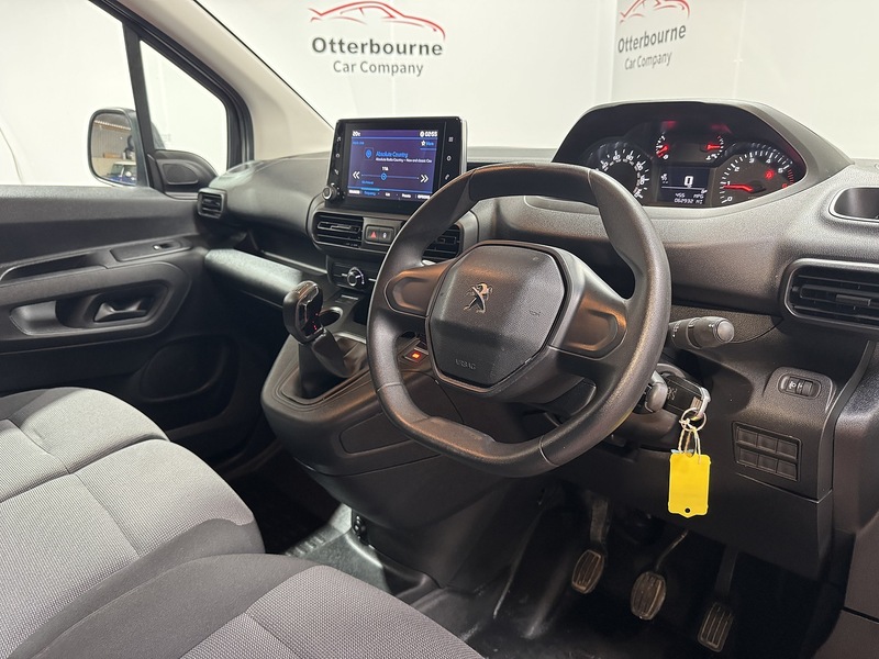 Used Peugeot Partner 2019 for sale - 76819343: Photo 4