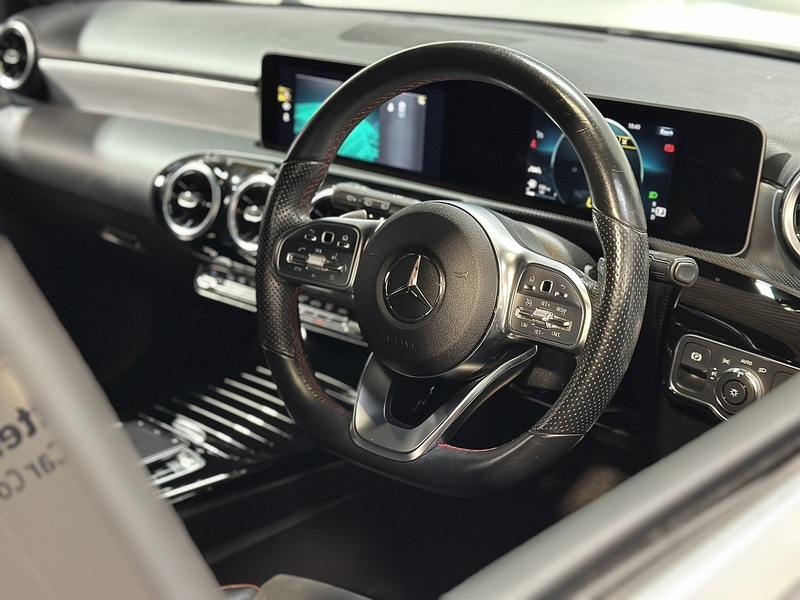 Used Mercedes-Benz A-Class 2018 for sale - 76808369: Photo 37