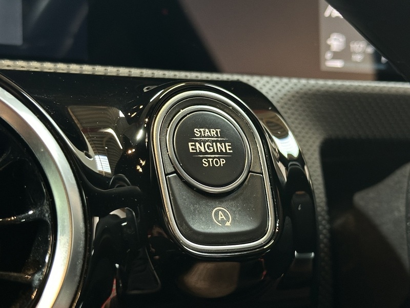 Used Mercedes-Benz A-Class 2018 for sale - 76808369: Photo 39