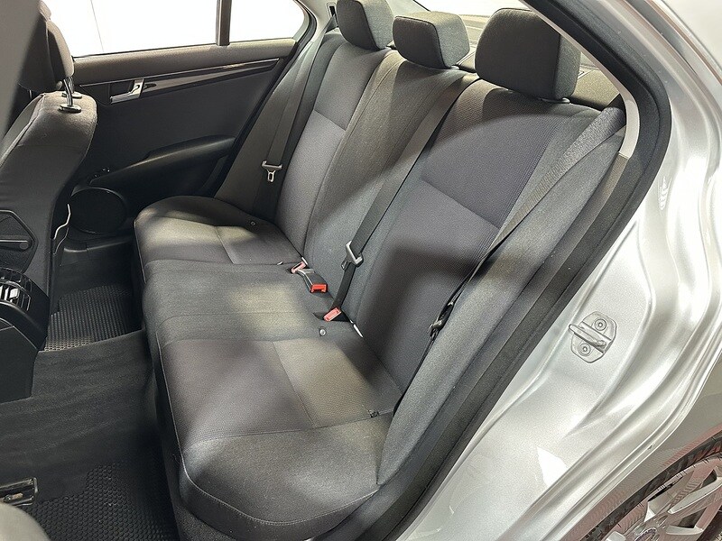 Used Mercedes-Benz C Class 2011 for sale - 77953481: Photo 12