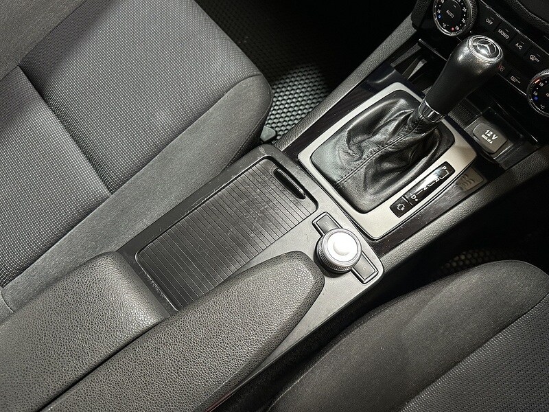 Used Mercedes-Benz C Class 2011 for sale - 77953481: Photo 20