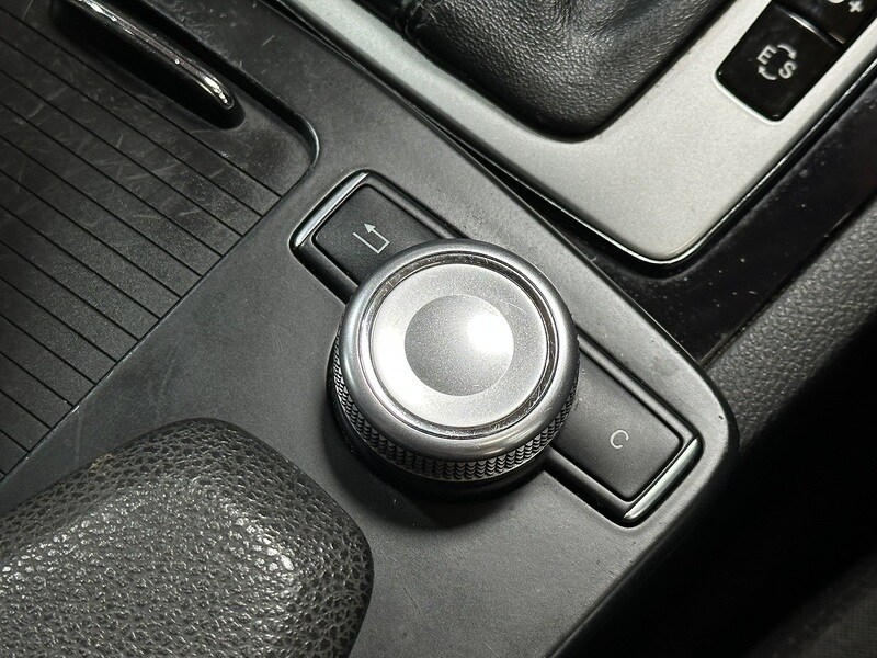 Used Mercedes-Benz C Class 2011 for sale - 77953481: Photo 30