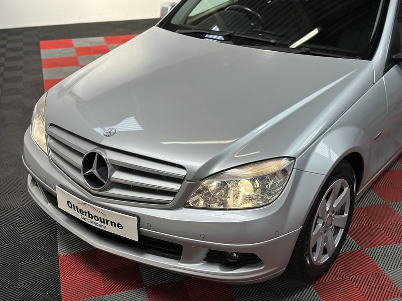Used Mercedes-Benz C Class 2011 for sale - 77953481: Photo 42