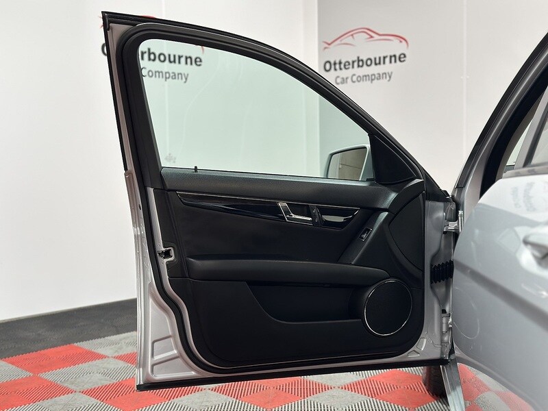 Used Mercedes-Benz C Class 2011 for sale - 77953481: Photo 45