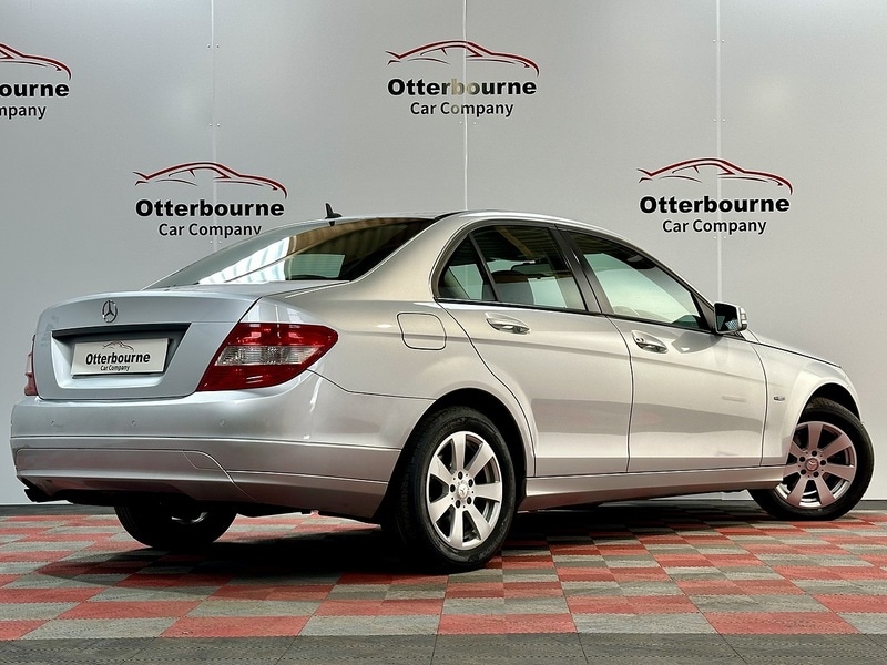 Used Mercedes-Benz C Class 2011 for sale - 77953481: Photo 9