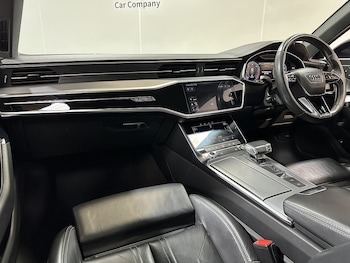 Used Audi A6 Avant 2019 for sale - 77681446: Photo