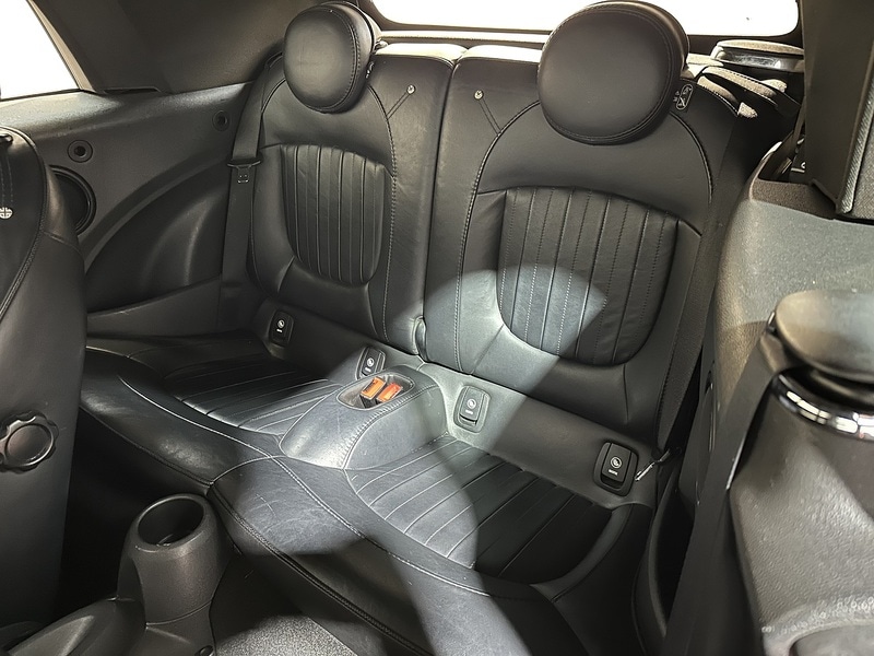 Used MINI Convertible 2018 for sale - 76819367: Photo 13