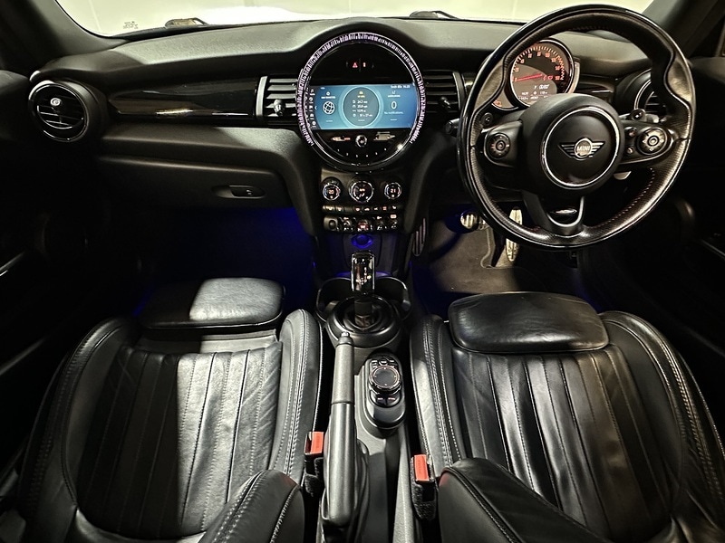 Used MINI Convertible 2018 for sale - 76819367: Photo 15