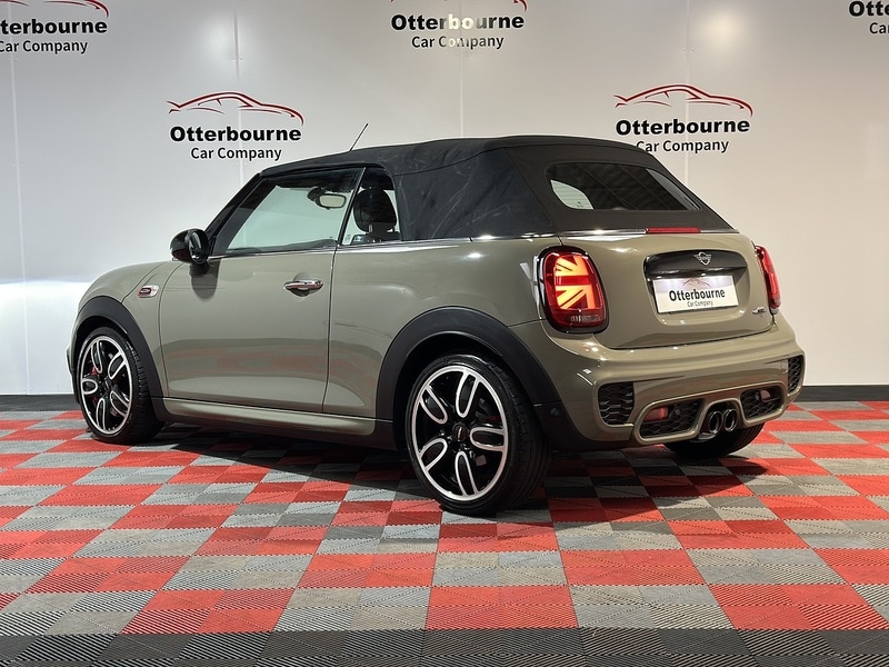 Used MINI Convertible 2018 for sale - 76819367: Photo 18