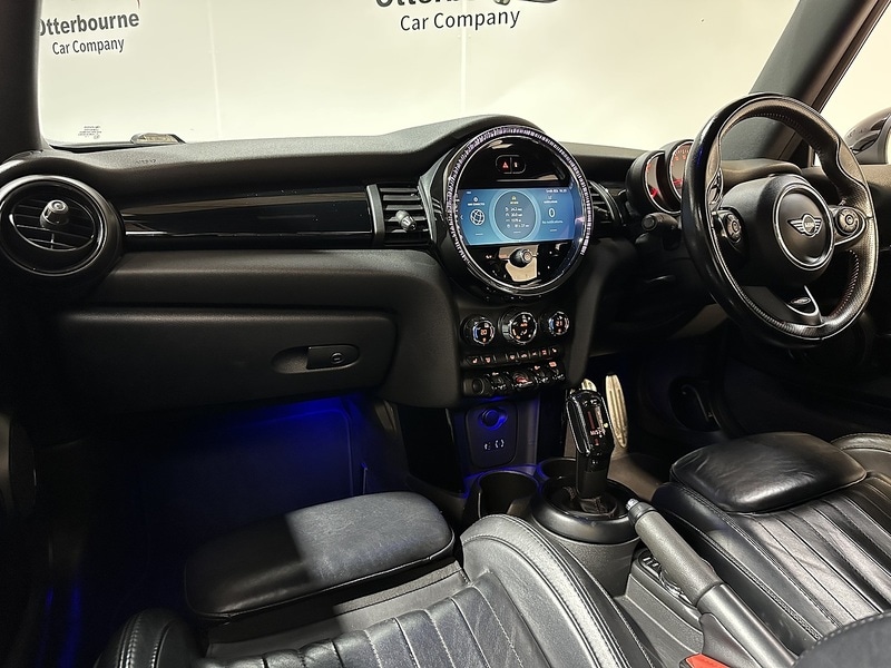 Used MINI Convertible 2018 for sale - 76819367: Photo 3