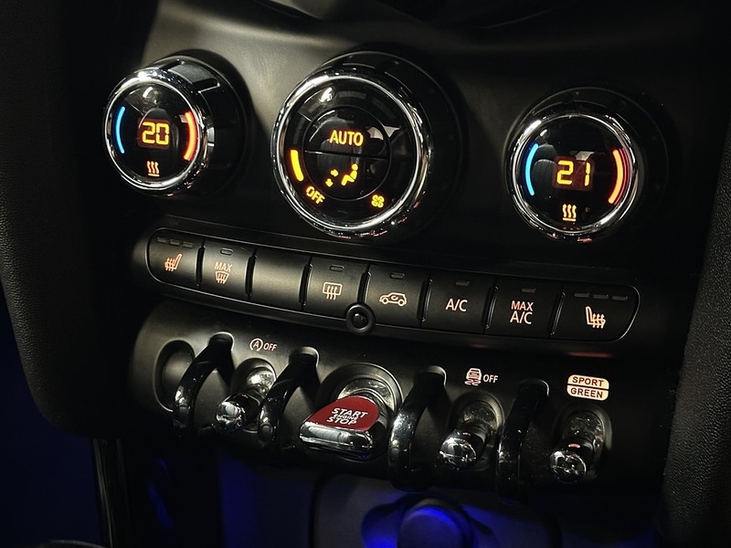 Used MINI Convertible 2018 for sale - 76819367: Photo 31