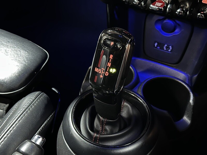 Used MINI Convertible 2018 for sale - 76819367: Photo 33