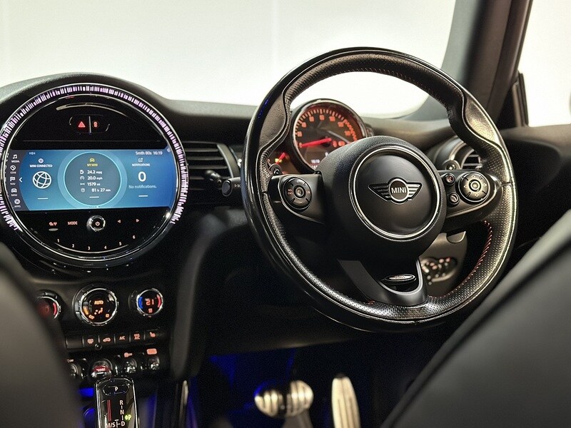 Used MINI Convertible 2018 for sale - 76819367: Photo 36