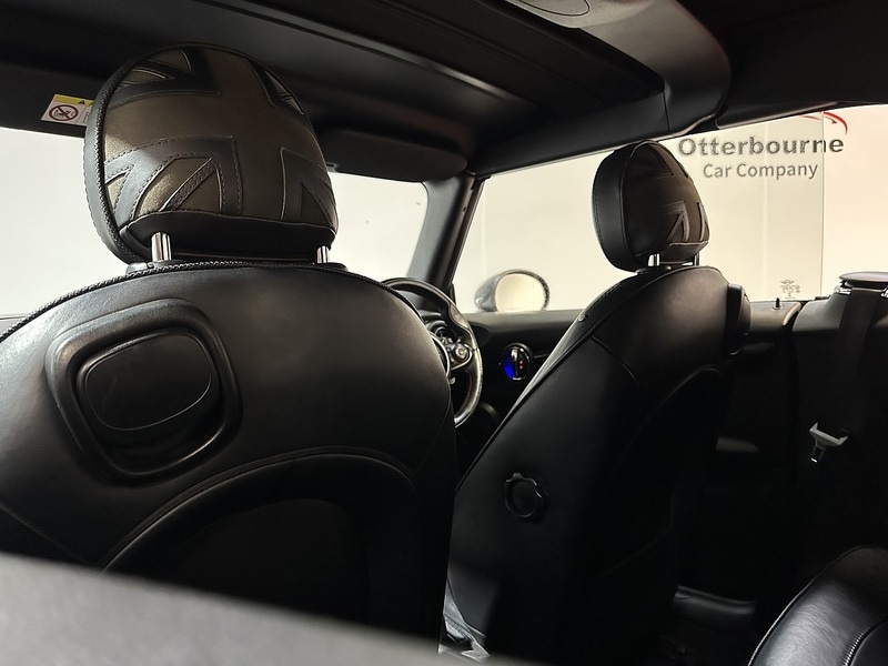 Used MINI Convertible 2018 for sale - 76819367: Photo 40