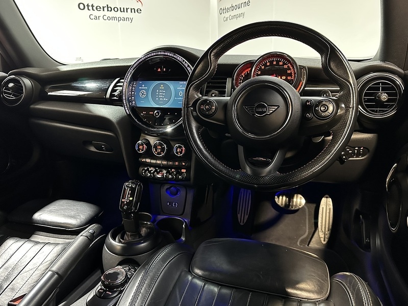 Used MINI Convertible 2018 for sale - 76819367: Photo 5