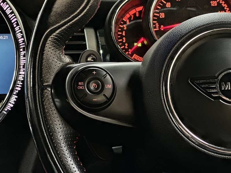 Used MINI Convertible 2018 for sale - 76819367: Photo 56